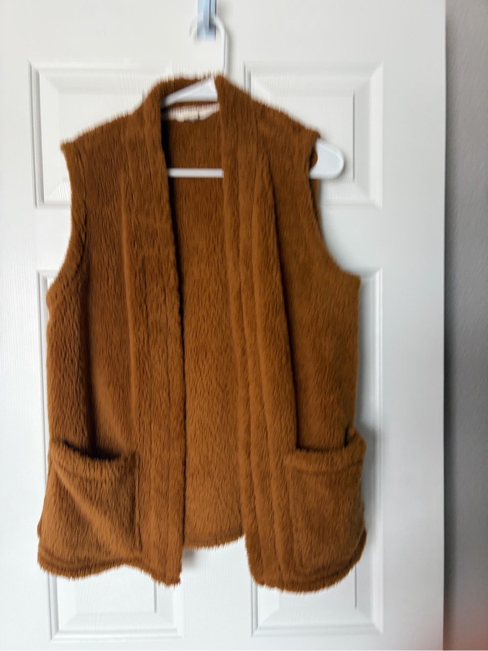 Lucky brand brown fuzzy soft vest cardigan
